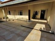 Casa / Sobrado para Venda em Londrina/PR Giovani...
