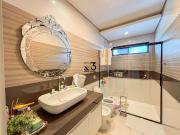 Casa / Sobrado para Venda em Londrina/PR Guanabara 4 Quartos