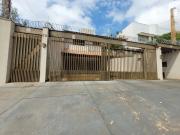 Casa / Sobrado para Venda em Londrina/PR Guanabara 5 Quartos