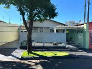 Casa / Sobrado para Venda em Londrina/PR Ideal 4 Quartos