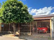 Casa / Sobrado para Venda em Londrina/PR Ideal 4 Quartos