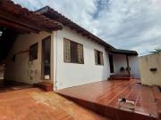 Casa / Sobrado para Venda em Londrina/PR Industrial 4...