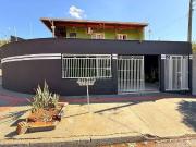 Casa / Sobrado para Venda em Londrina/PR Jardim Alto do...