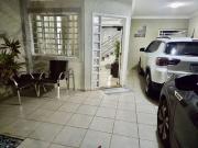 Casa / Sobrado para Venda em Londrina/PR Jardim Burle...