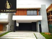 Casa / Sobrado para Venda em Londrina/PR Jardim da Luz 3...