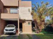 Casa / Sobrado para Venda em Londrina/PR Jardim Jockey...