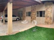 Casa / Sobrado para Venda em Londrina/PR Jatobá 2 Quartos