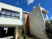 Casa / Sobrado para Venda em Londrina/PR Lago Parque 3...