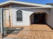 Casa / Sobrado para Venda em Londrina/PR Leonor 3 Quartos