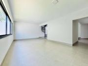 Casa / Sobrado para Venda em Londrina/PR Mediterrâneo 3...