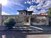 Casa / Sobrado para Venda em Londrina/PR Monte Belo 4...