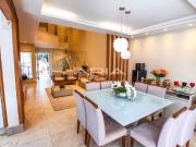 Casa / Sobrado para Venda em Londrina/PR Operária 4 Quartos