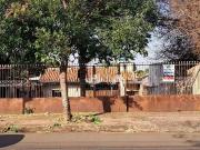 Casa / Sobrado para Venda em Londrina/PR Ouro Branco 2...