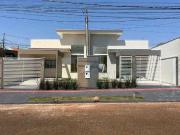 Casa / Sobrado para Venda em Londrina/PR Parque Leblon 3...