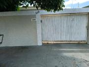 Casa / Sobrado para Venda em Londrina/PR Petrópolis 3...