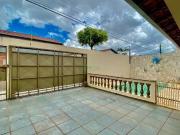 Casa / Sobrado para Venda em Londrina/PR Pinheiros 3 Quartos