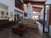 Casa / Sobrado para Venda em Londrina/PR Quebec 4 Quartos
