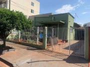 Casa / Sobrado para Venda em Londrina/PR Recreio 3 Quartos