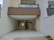 Casa / Sobrado para Venda em Londrina/PR Sabará I 3 Quartos