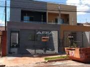 Casa / Sobrado para Venda em Londrina/PR Santa Mônica 3...