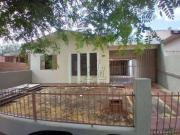 Casa / Sobrado para Venda em Londrina/PR Santa Rita 1 4...