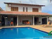 Casa / Sobrado para Venda em Londrina/PR Tucano 6 Quartos