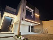 Casa / Sobrado para Venda em Londrina/PR Universitário 3...