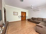 Casa / Sobrado para Venda em Londrina/PR Universitário 3...