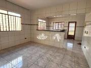 Casa / Sobrado para Venda em Londrina/PR Vila Casoni 3...