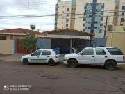Casa / Sobrado para Venda em Londrina/PR Vila Ipiranga 4...