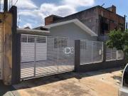 Casa / Sobrado para Venda em Londrina/PR Yara 3 Quartos