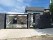 Casa / Sobrado para Venda em Louveira/SP Capivari 3 Quartos