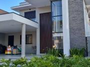 Casa / Sobrado para Venda em Louveira/SP Residencial...