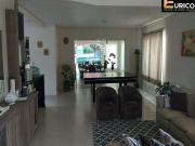 Casa / Sobrado para Venda em Louveira/SP Residencial...