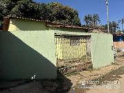 Casa / Sobrado para Venda em Luziânia/GO Chácaras...