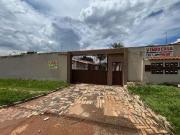 Casa / Sobrado para Venda em Luziânia/GO Mansões de...