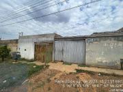 Casa / Sobrado para Venda em Luziânia/GO Parque Estrela...