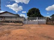 Casa / Sobrado para Venda em Luziânia/GO Parque Estrela...