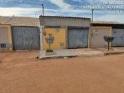 Casa / Sobrado para Venda em Luziânia/GO Parque Estrela...