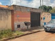 Casa / Sobrado para Venda em Luziânia/GO Parque Estrela...