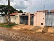 Casa / Sobrado para Venda em Luziânia/GO Parque Estrela...