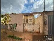 Casa / Sobrado para Venda em Luziânia/GO Parque Estrela...