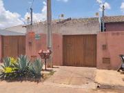 Casa / Sobrado para Venda em Luziânia/GO Parque Estrela...