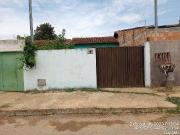 Casa / Sobrado para Venda em Luziânia/GO Parque Estrela...