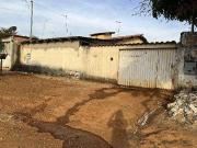 Casa / Sobrado para Venda em Luziânia/GO Parque...