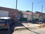 Casa / Sobrado para Venda em Luziânia/GO Sion 2 Quartos