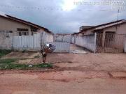 Casa / Sobrado para Venda em Luziânia/GO Sion 2 Quartos