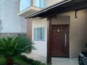 Casa / Sobrado para Venda em Macaé/RJ Ajuda 3 Quartos