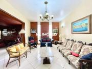 Casa / Sobrado para Venda em Macaé/RJ Imbetiba 5 Quartos