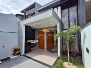 Casa / Sobrado para Venda em Macaé/RJ Lagoa 2 Quartos